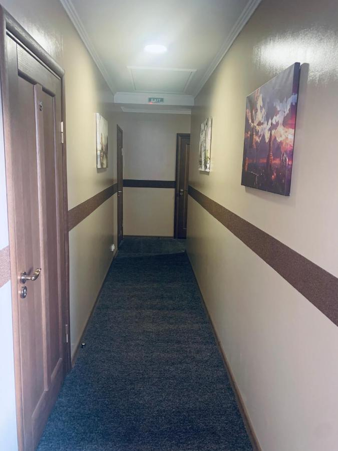 Euro Hotel Hostel Kovelʼ エクステリア 写真